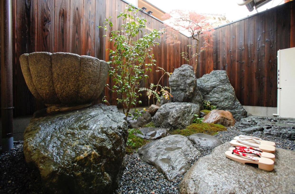 京町家の宿 三石 Kyoto Eksteriør billede